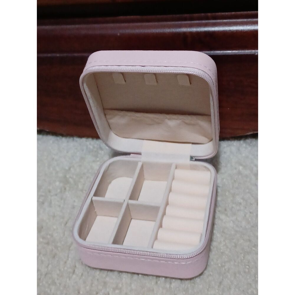 Faux Leather Pink Travel Jewelry Box - Picture 3 of 3
